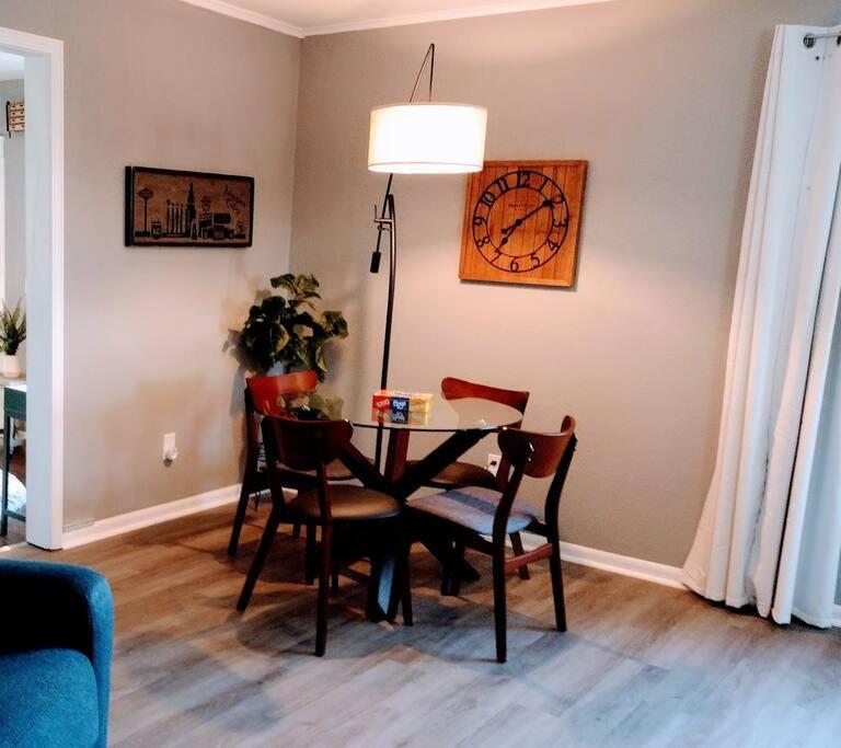 1908 Modern Farmhouse On Large Private Treed Lot 쇼니 외부 사진
