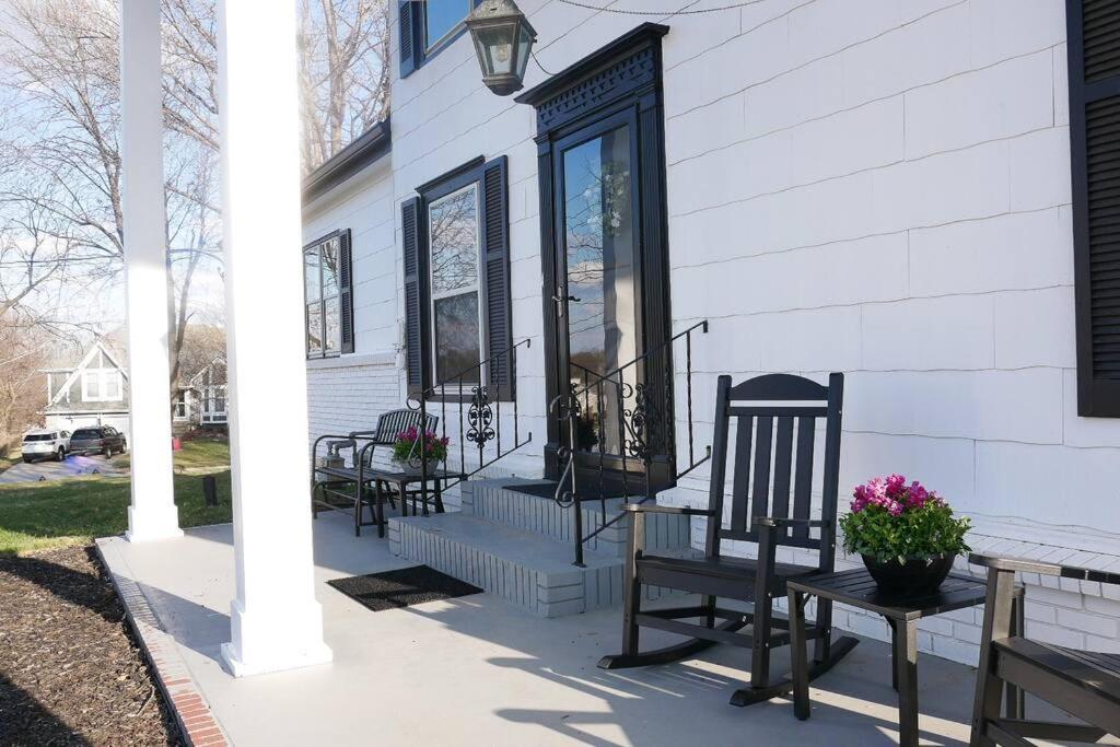 1908 Modern Farmhouse On Large Private Treed Lot 쇼니 외부 사진