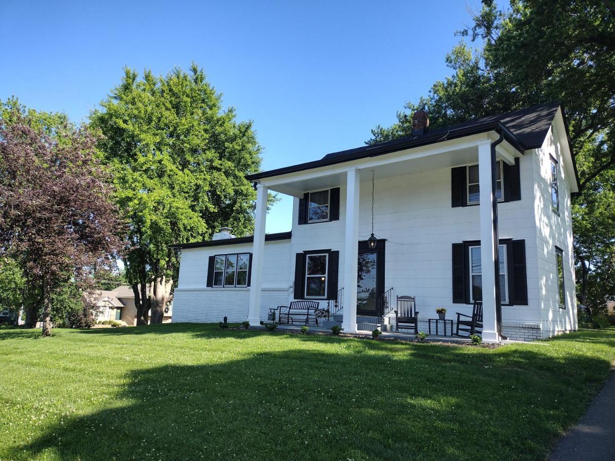 1908 Modern Farmhouse On Large Private Treed Lot 쇼니 외부 사진
